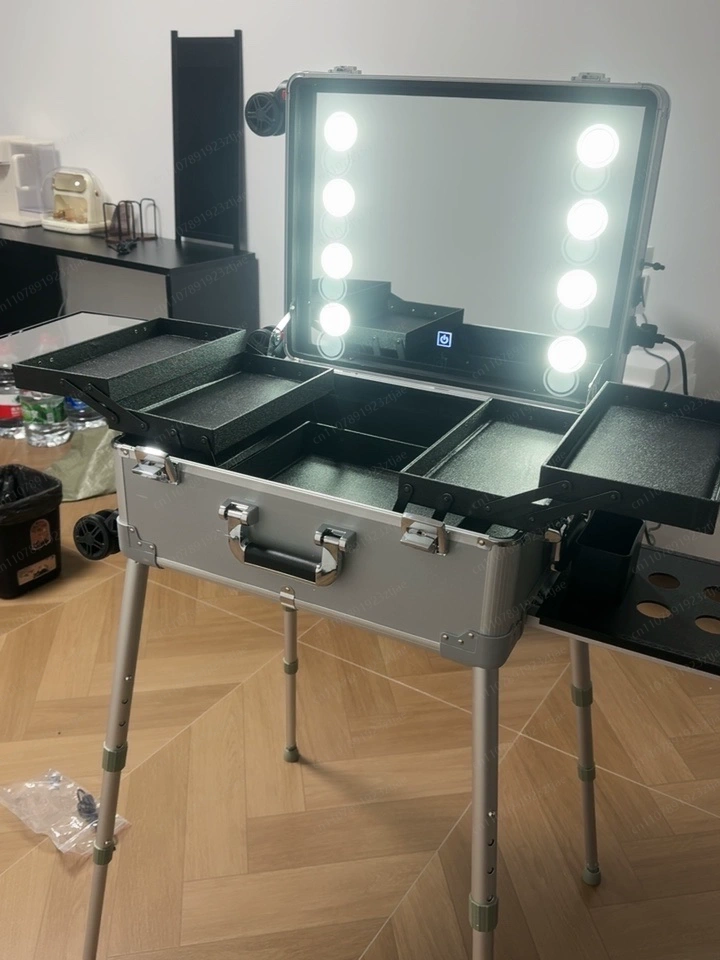 حقيبة تجميل متحركة احترافية من - مراجعة Beauty Makeup Table وسعره