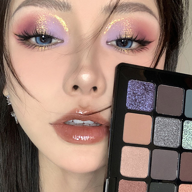 بودرة أحمر خدود بـ 4 ألوان مطف - مراجعة Beauty Makeup Gift Sets وسعره